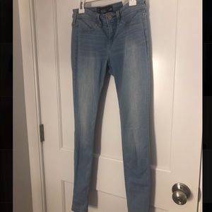 Hollister light jeggings